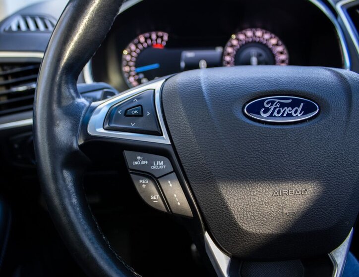 Ford Edge SUV / Terénní 2,0 l 154 kw