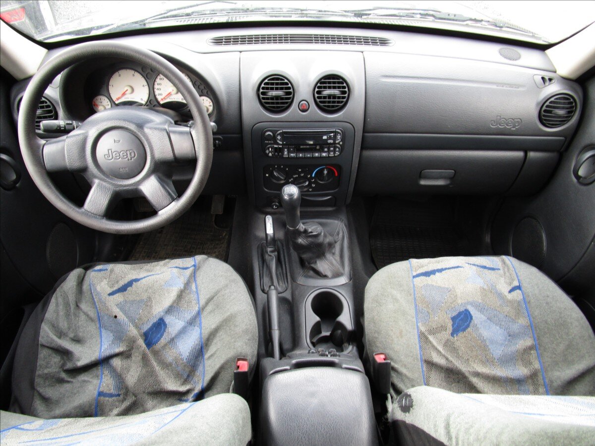 Jeep Cherokee Kombi 2,5 l 105 kw