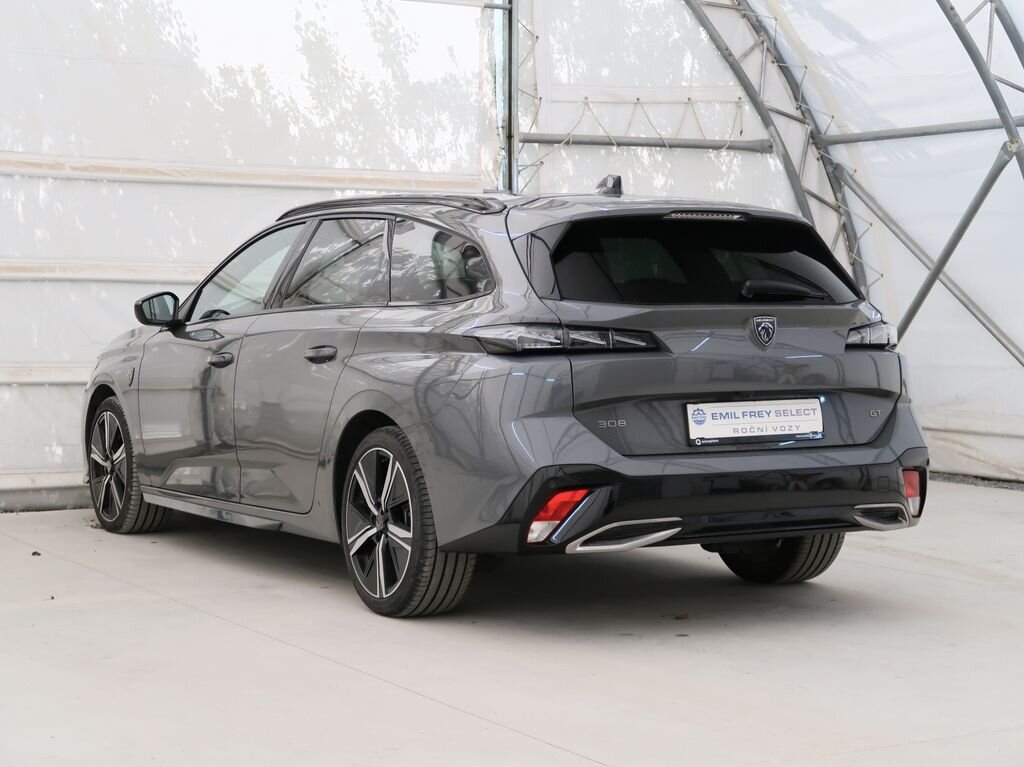 Peugeot 308 Kombi 1,2 l 96 kw