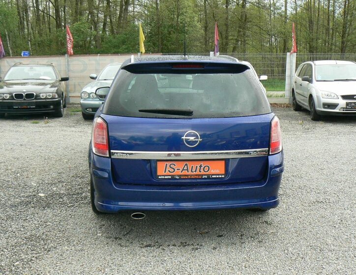 Opel Astra Kombi 2,0 l 147 kw