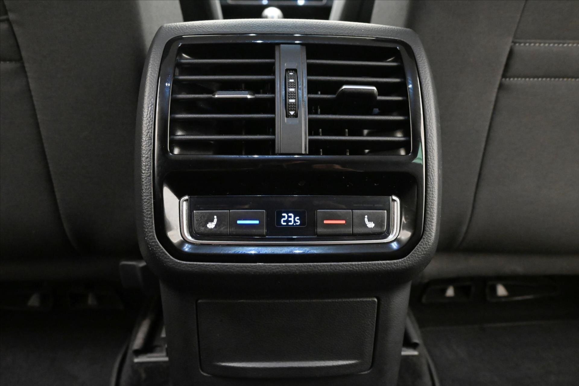 Volkswagen Passat Kombi 2,0 l 110 kw