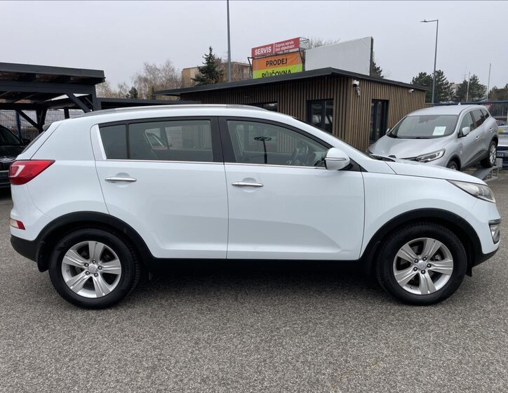 KIA Sportage 4