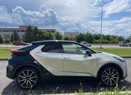 Toyota C-HR 9