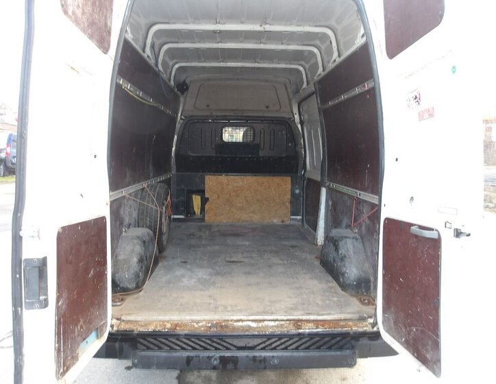 Ford Transit Skříň 2,2 l 85 kw