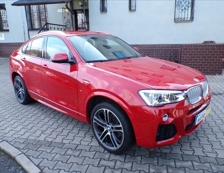BMW X4 Sedan / Limuzína 3,0 l 190 kw