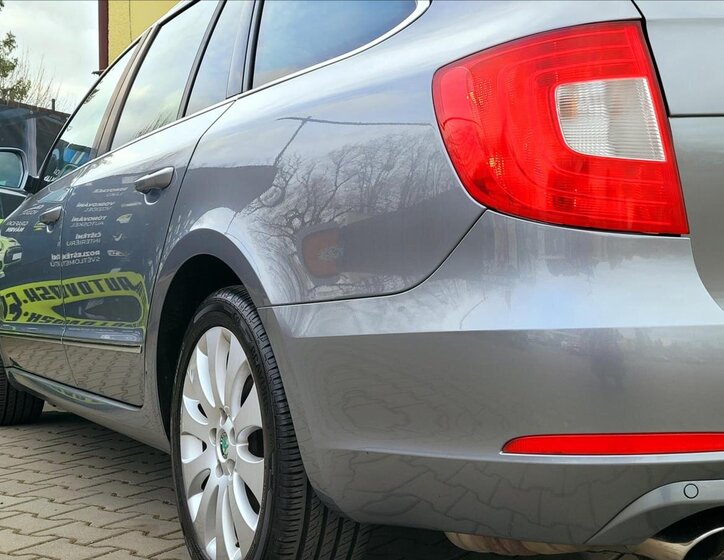 Škoda Superb Kombi 1,8 l 118 kw
