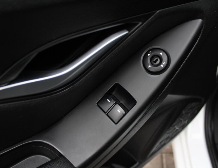 Hyundai ix20 MPV 1,6 l 92 kw