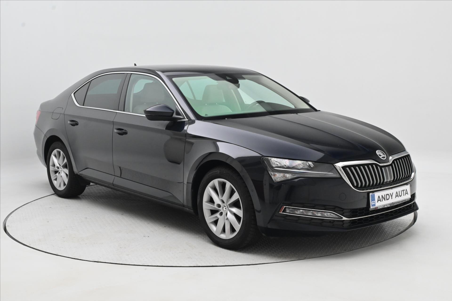 Škoda Superb Liftback 2,0 l 110 kw