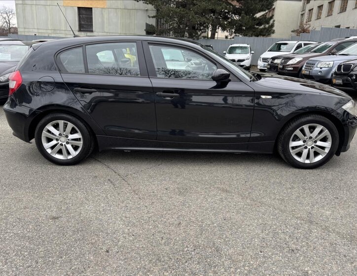 BMW Řada 1 Hatchback 2,0 l 90 kw