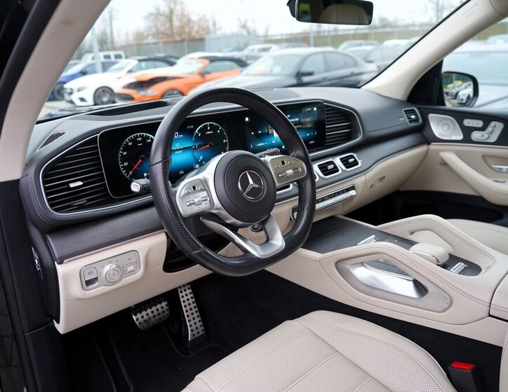 Mercedes-Benz GLS SUV 2,9 l 243 kw
