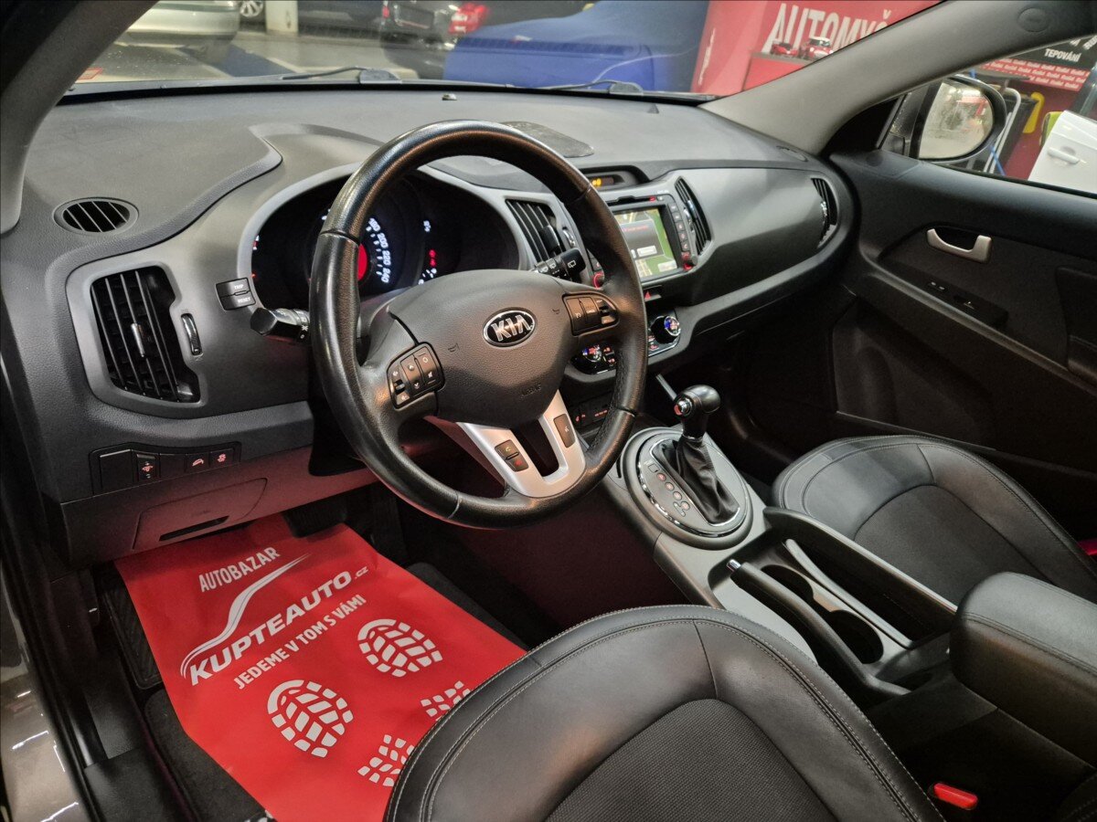 KIA Sportage SUV / Terénní 2,0 l 120 kw