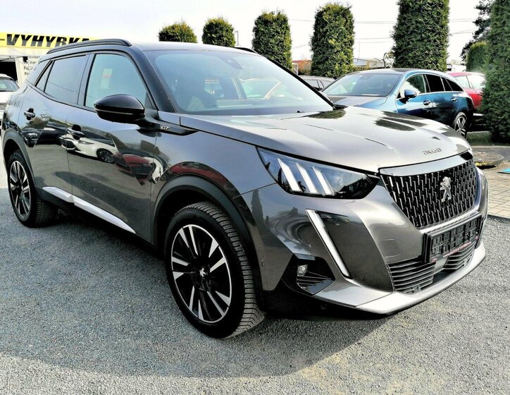 Peugeot 2008 SUV / Terénní 1,2 l 96 kw
