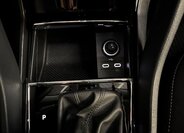 Škoda Karoq SUV / Terénní 1,5 l 110 kw