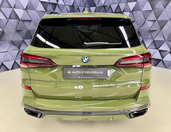 BMW X5 SUV 3,0 l 210 kw