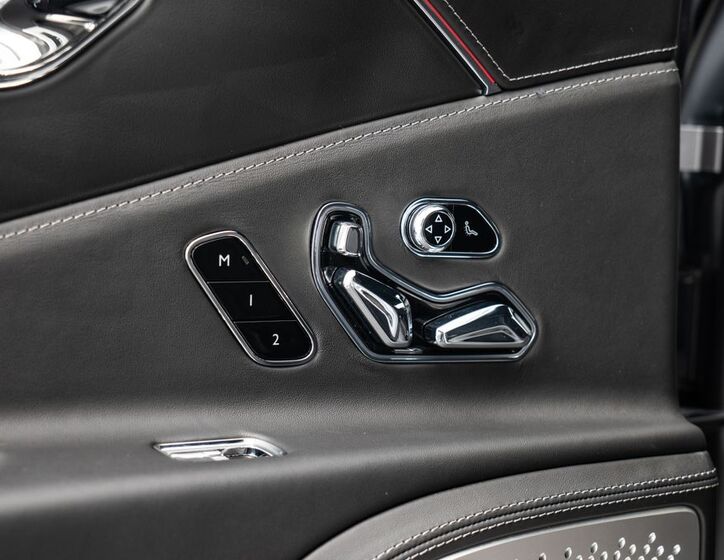 Bentley Flying Spur 13