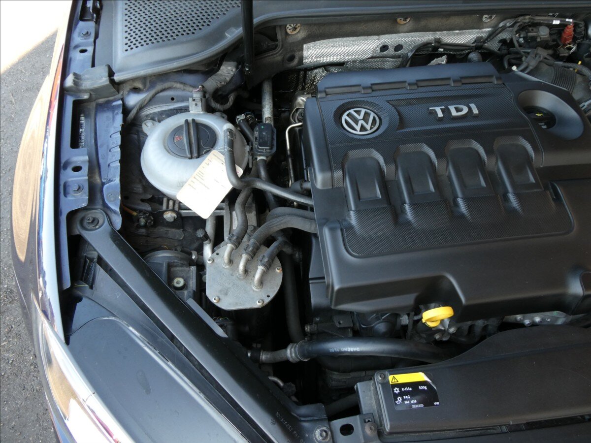 Volkswagen Golf Kombi 1,6 l 81 kw