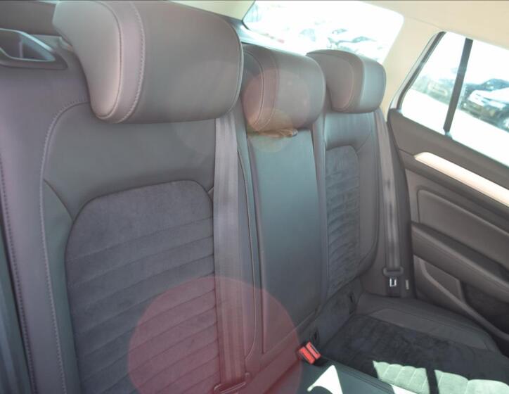 Volkswagen Passat 21