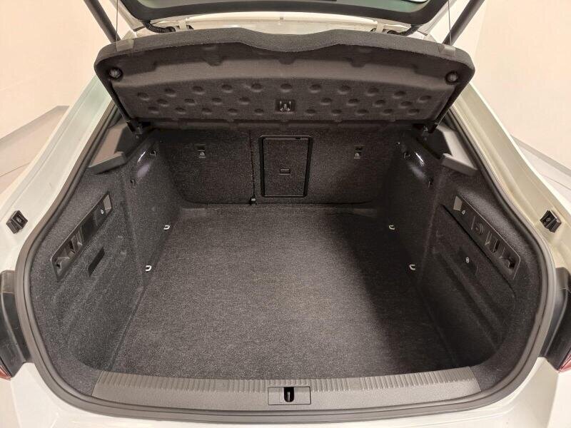 Škoda Superb Sedan / Limuzína 2,0 l 147 kw