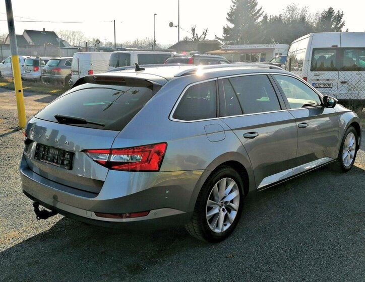 Škoda Superb Kombi 2,0 l 110 kw