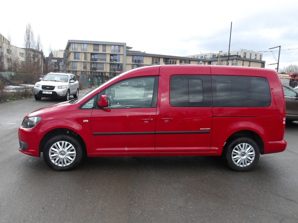 Volkswagen Caddy Skříň 1,6 l 75 kw