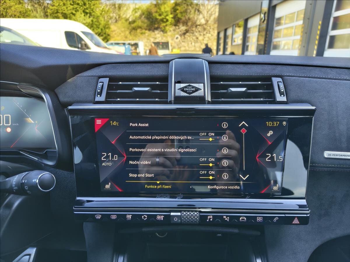 DS Automobiles DS7 Crossback SUV / Terénní 2,0 l 130 kw