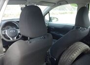 Toyota Yaris 23