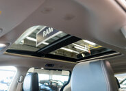 Chrysler Pacifica MPV 3,6 l 221 kw