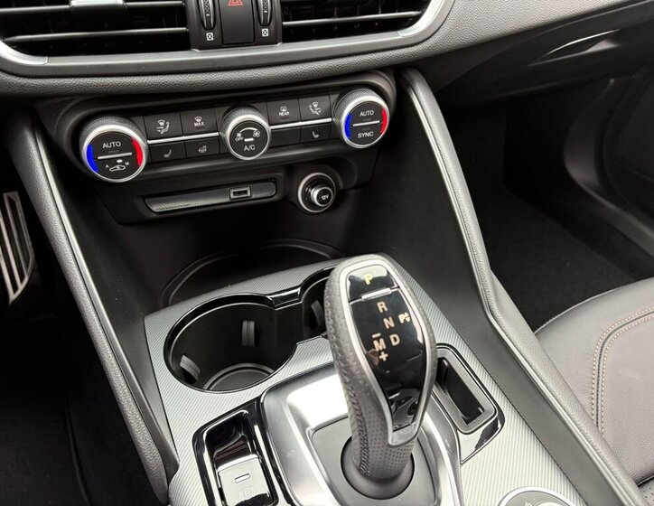 Alfa Romeo Giulia 15