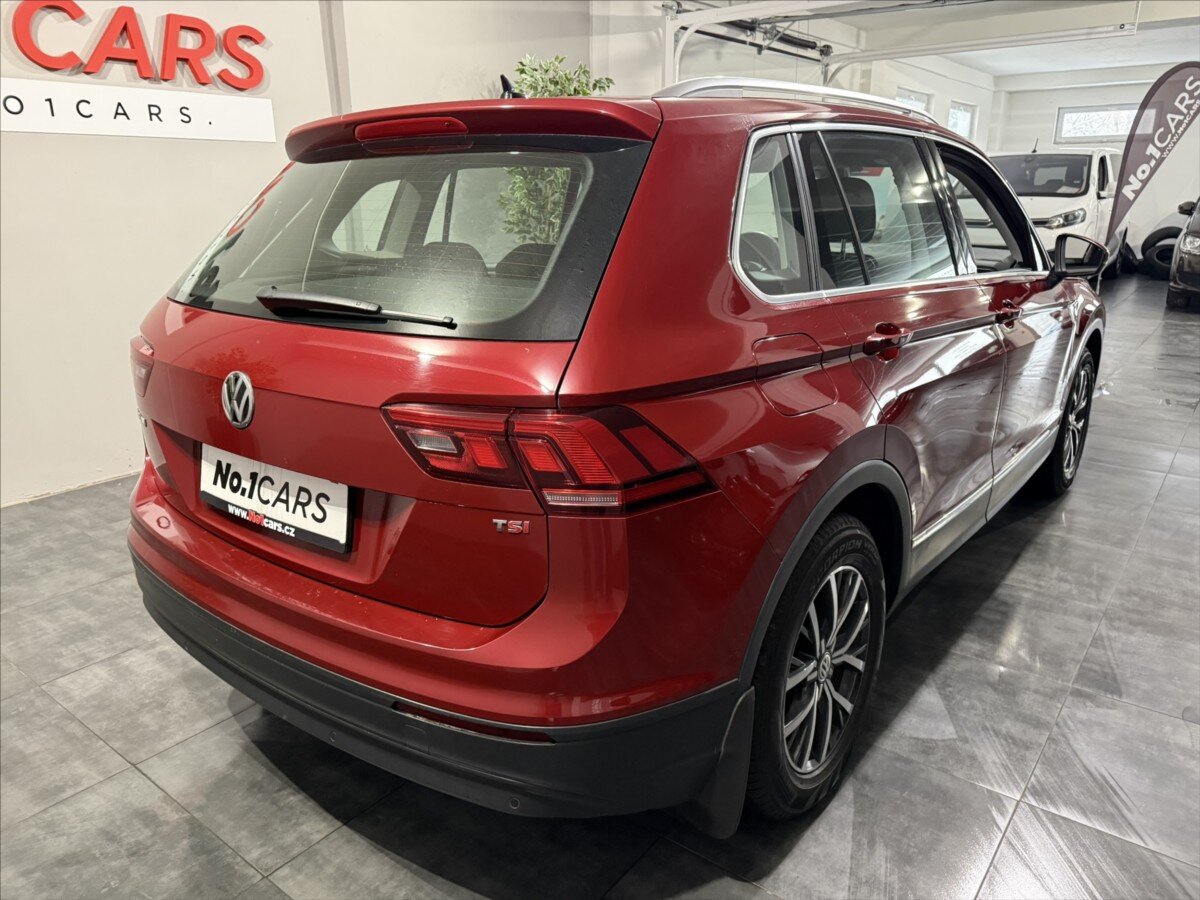 Volkswagen Tiguan SUV / Terénní 1,4 l 110 kw
