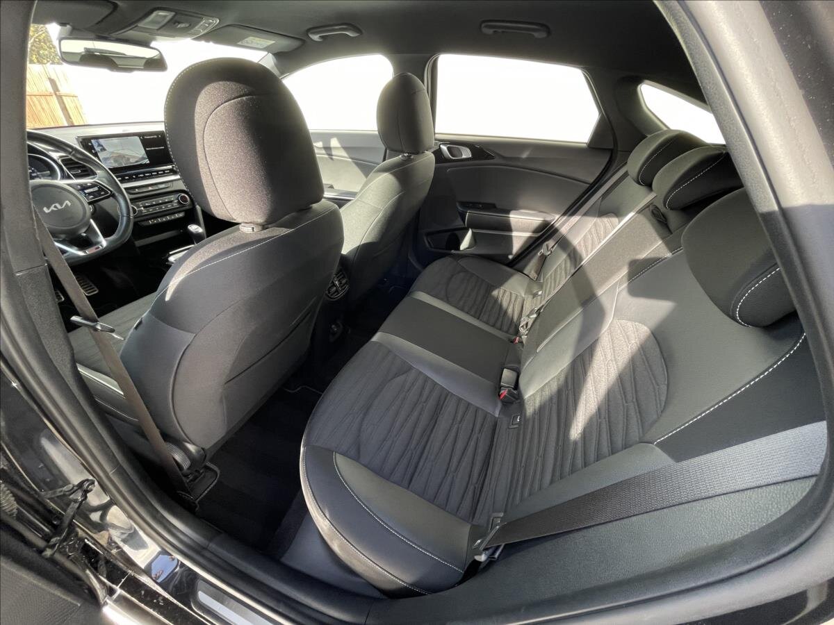 KIA ProCeed Hatchback 1,5 l 118 kw