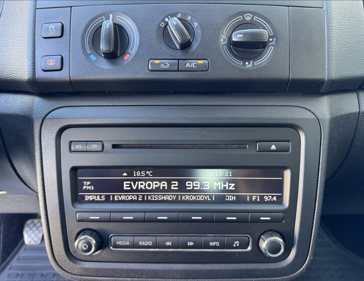 Škoda Roomster Kombi 1,2 l 63 kw