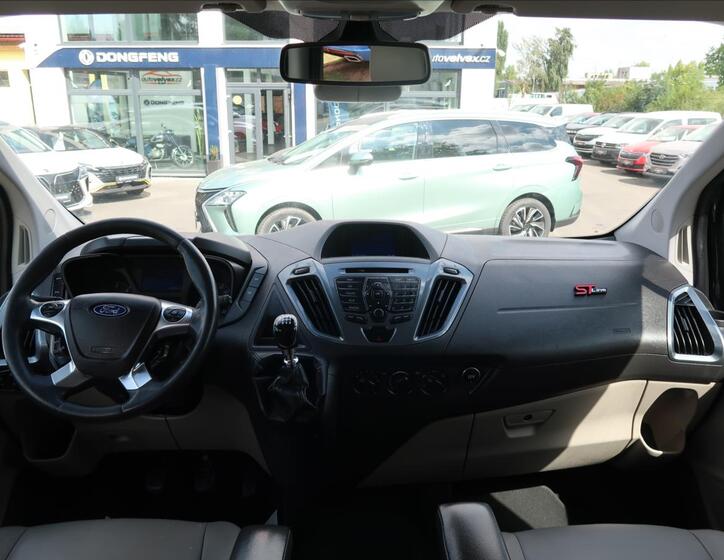 Ford Transit Custom 18