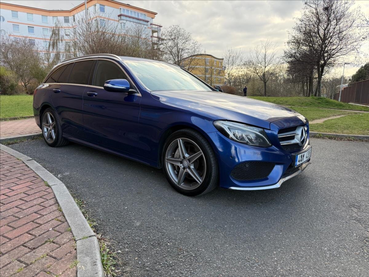 Mercedes-Benz Třídy C Kombi 2,1 l 150 kw