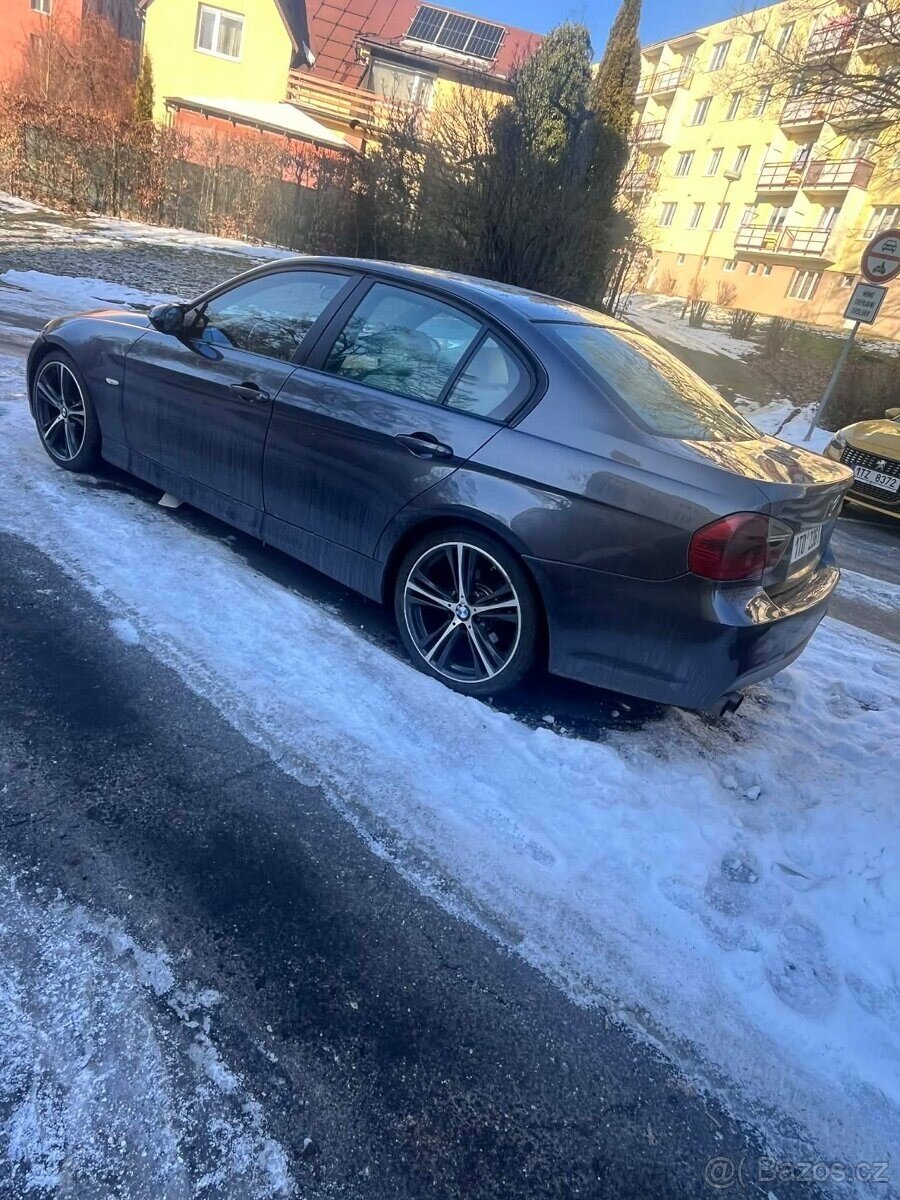 BMW Řada 3 Sedan 0,0 160 kw