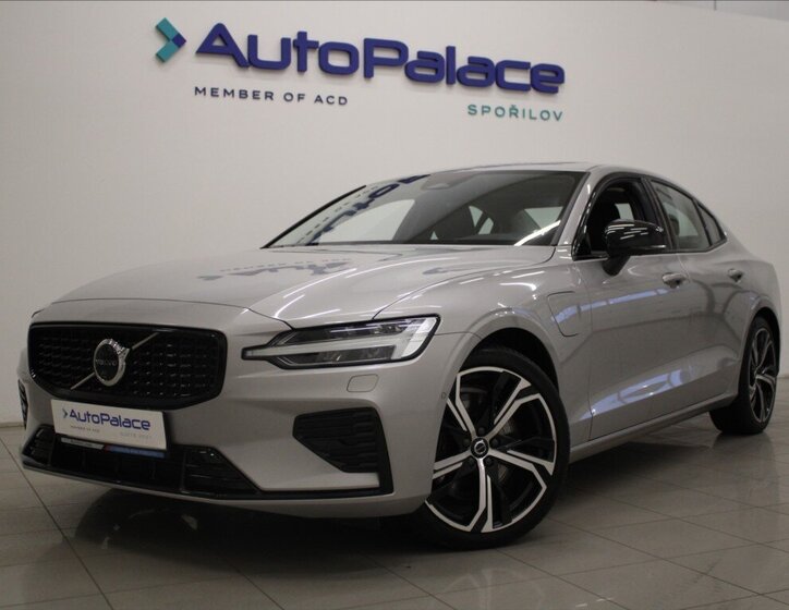 Volvo S60 Sedan 2,0 l 335 kw