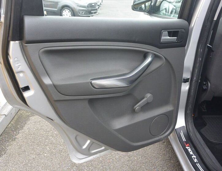 Ford C-MAX MPV 1,6 l 66 kw