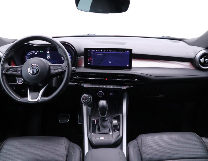 Alfa Romeo Tonale 26