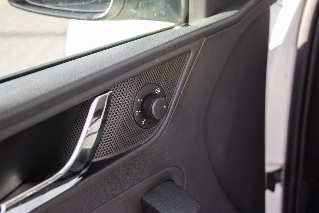 Škoda Rapid Sedan / Limuzína 1,4 l 66 kw