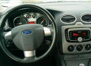 Ford Focus 12