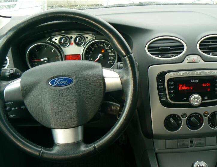 Ford Focus 12