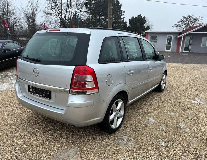 Opel Zafira MPV 1,9 l 88 kw