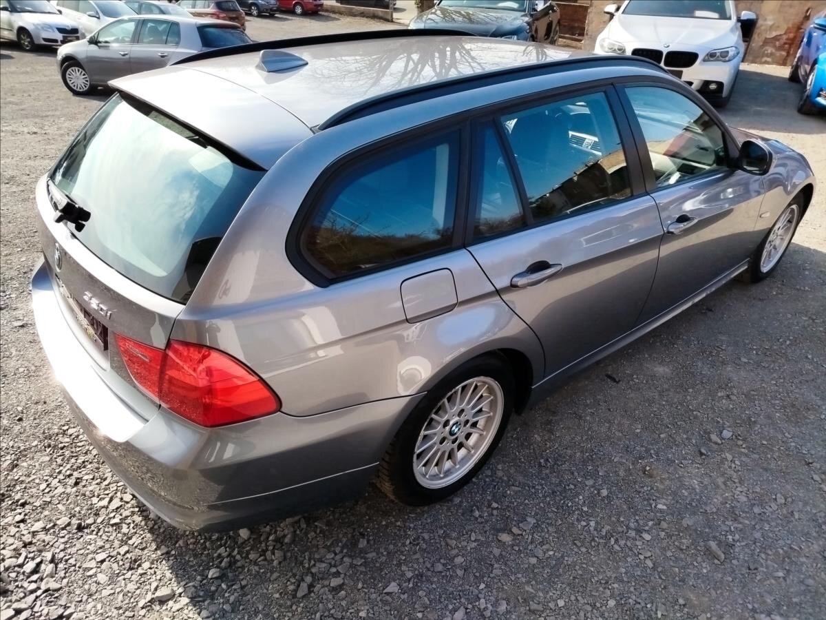 BMW Řada 3 Kombi 2,0 l 125 kw