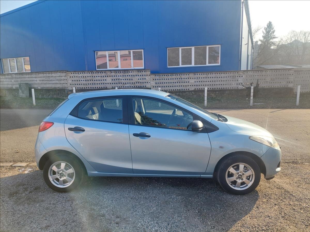 Mazda 2 Hatchback 1,3 l 55 kw