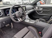 Mercedes-Benz Třídy E 6