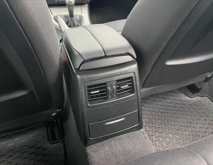 BMW Řada 3 Ostatní 2,0 l 90 kw