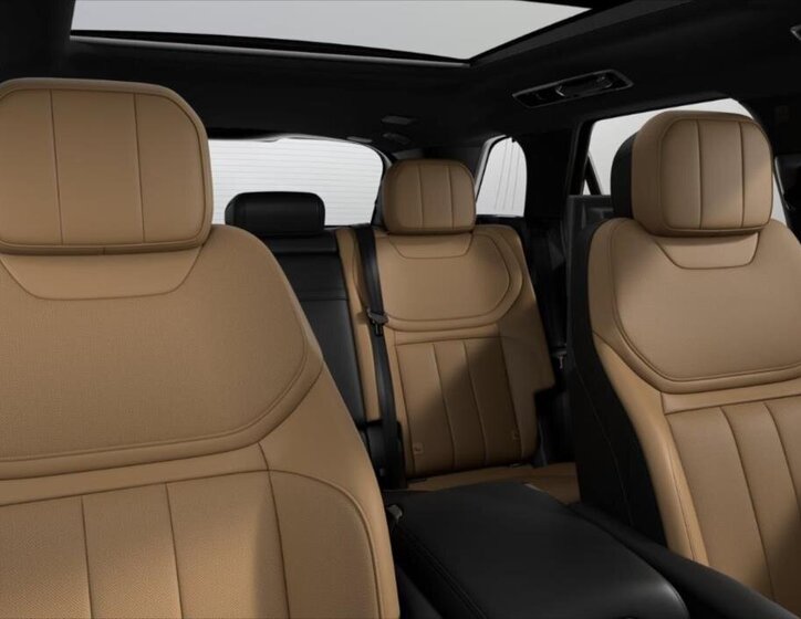 Land Rover Range Rover Sport 7