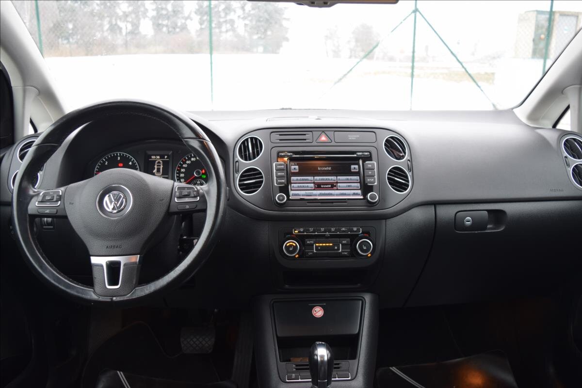 Volkswagen Golf Kombi 1,6 l 77 kw