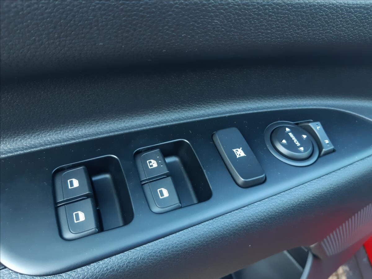 KIA Stonic SUV 998,0 74 kw