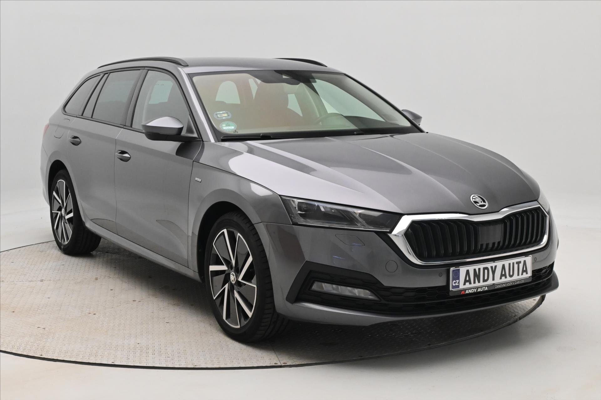 Škoda Octavia Kombi 2,0 l 110 kw