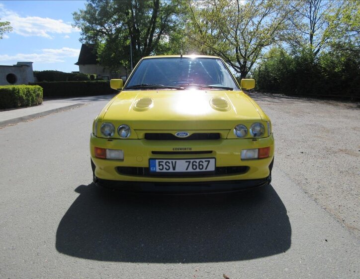 Ford Escort Hatchback 2,0 l 235 kw